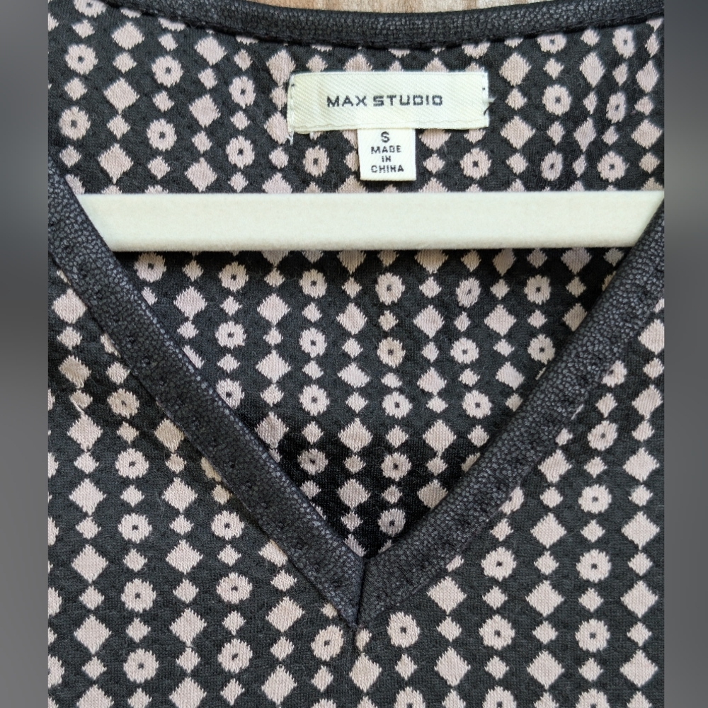 Max Studio Retro Patterned Sheath Dress - Picture 3 of 14